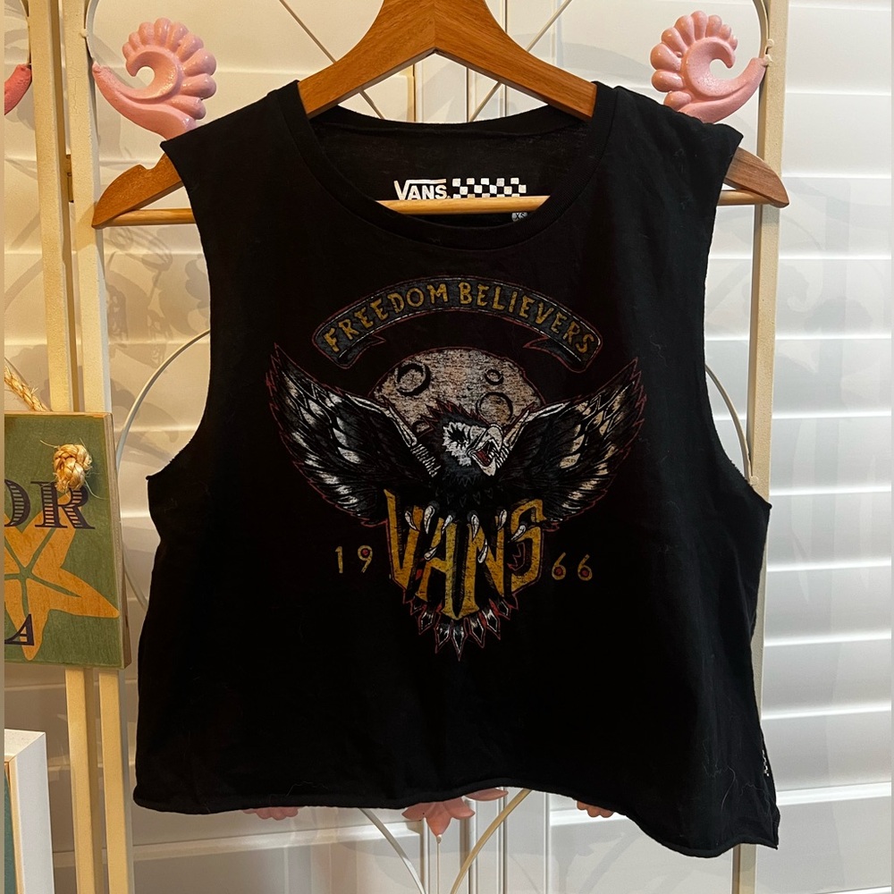 Vans Black Muscle Tee Crop Top Graphic